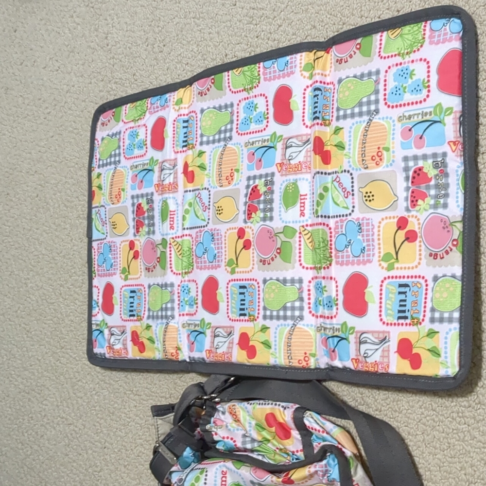 Worn Lesportsac diaper bag - Picture 6 of 12